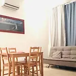 Flats With Parking In Milan City Close To The Red Metro